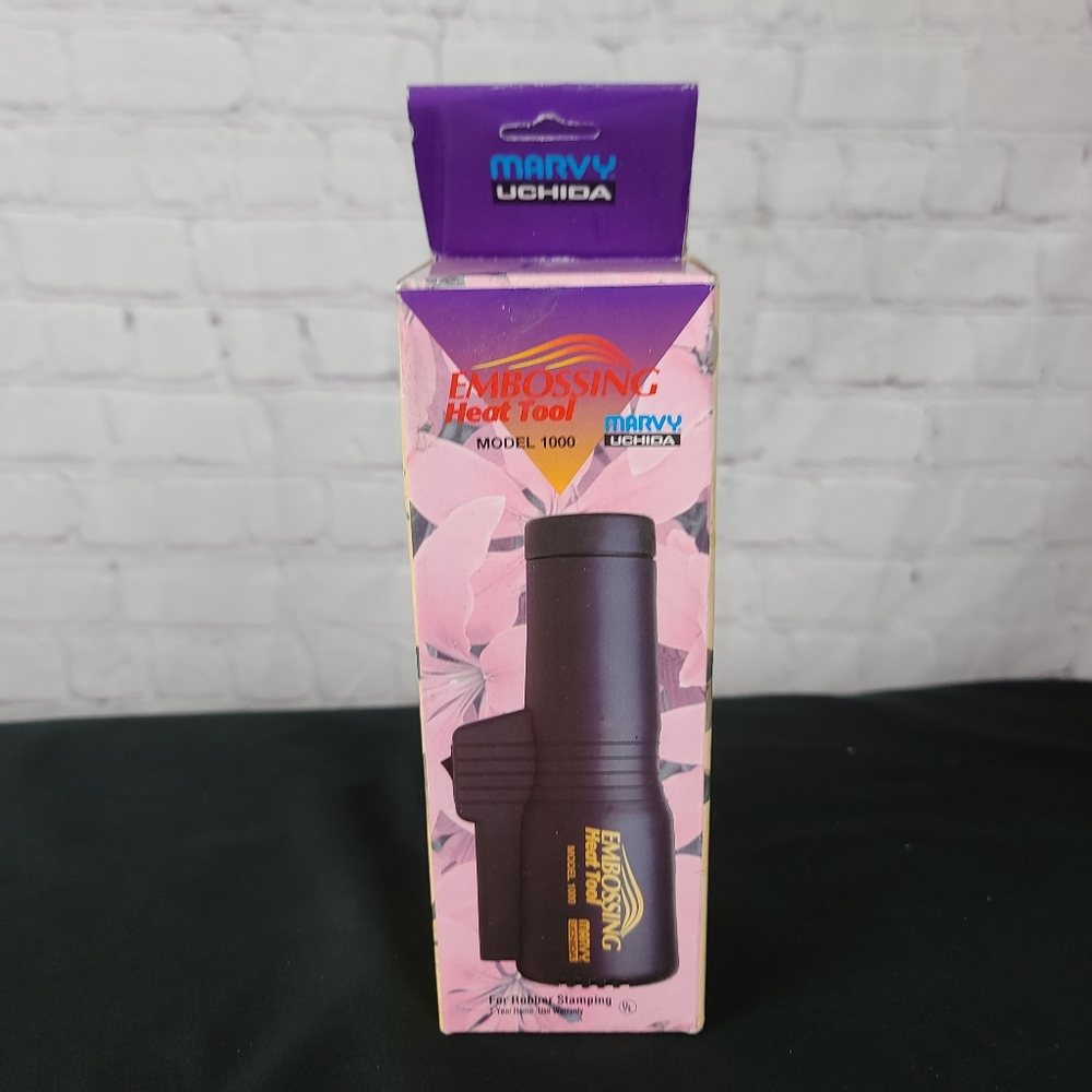 Marvy Uchida  Embossing Heat Tool.